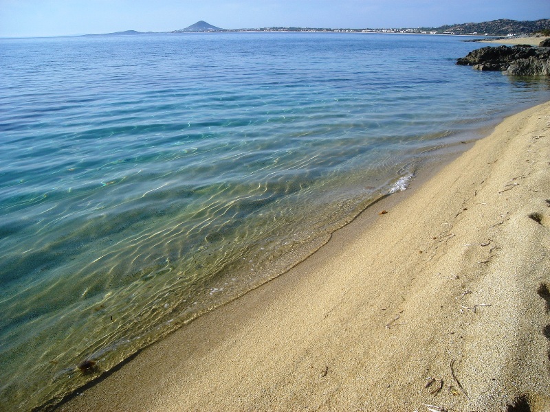 paralia3.jpg vivlosfoto