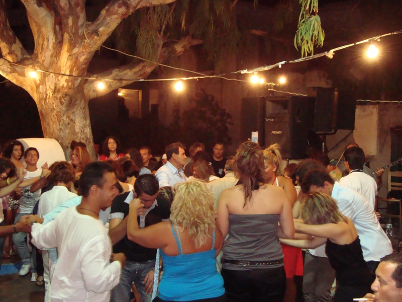 plateia6.jpg vivlosfoto